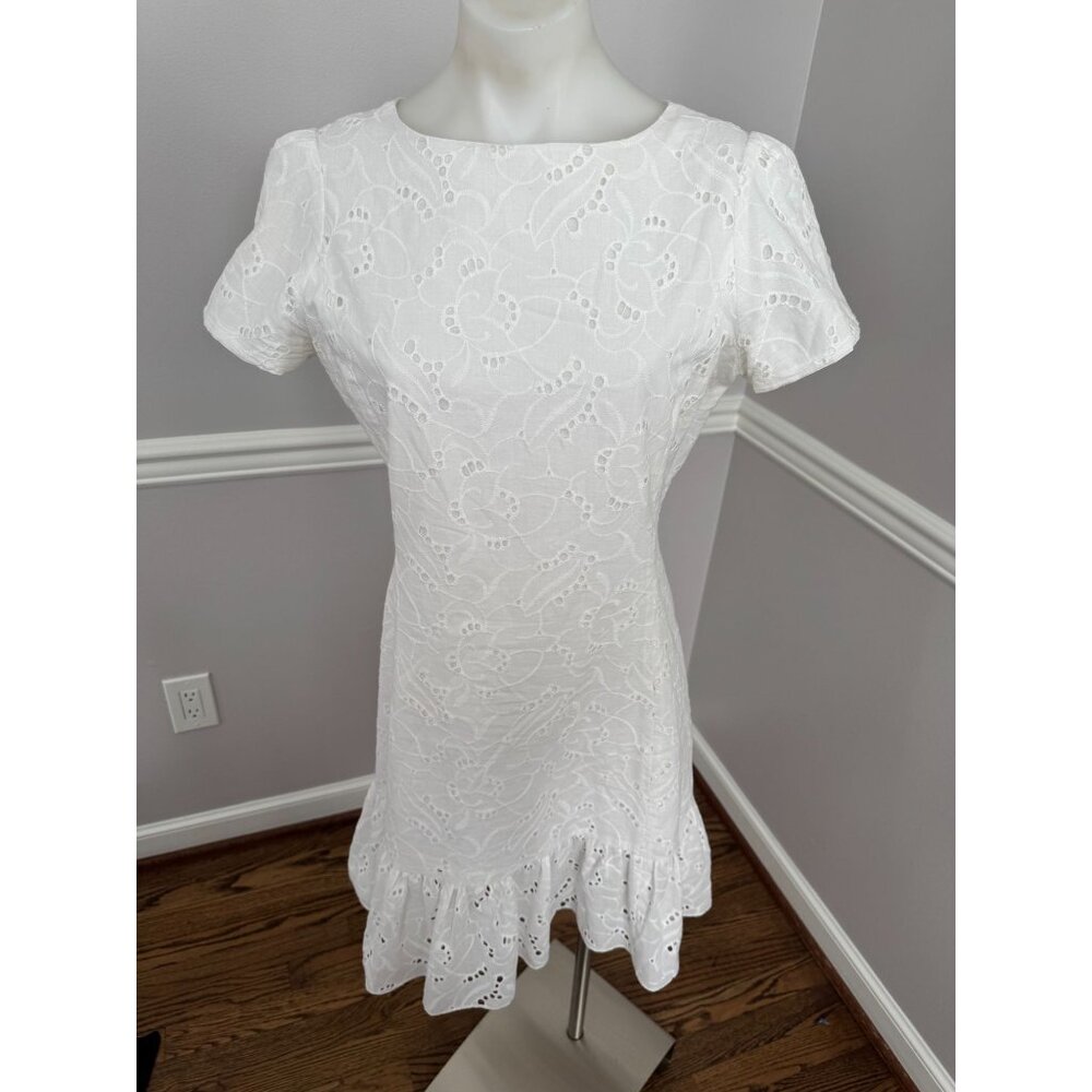 Vanessa Fox White Floral Embroidered Eyelet Ruffle Mini Dress Size 10